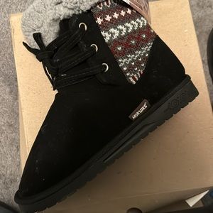 Black,Women’s Muk Luks NEW BOOTS /Shoes Size10